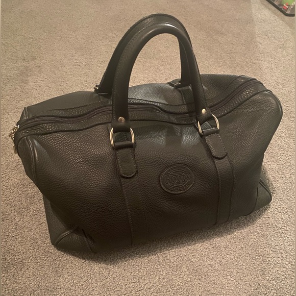 Roots Handbags - Roots Pebbled Leather Duffle Bag
